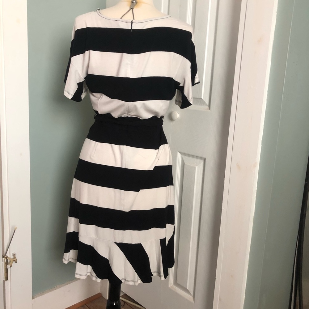 Loft striped Flounce Ruffle Dress - Picture 6 of 6